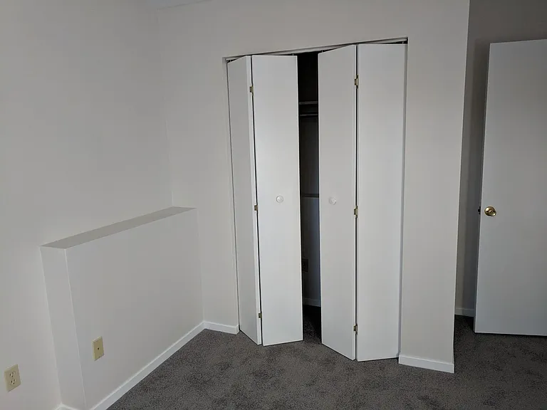 29 Westwind Dr #1 — Photo 7