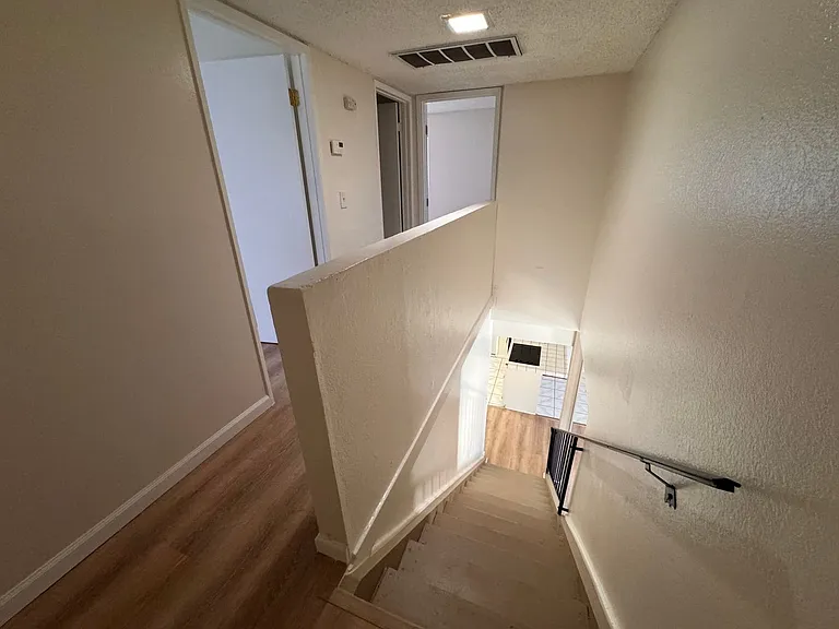 4400 Tierra Verde St. — Photo 13