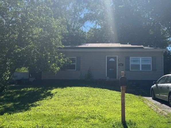 130 Holdinghausen Dr, Crystal City, MO 63019
