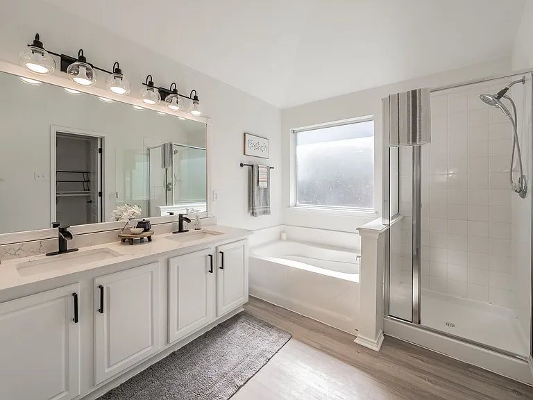 9040 Weller Ln — Photo 36