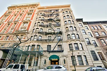 102 West 80th Street in Upper West Side