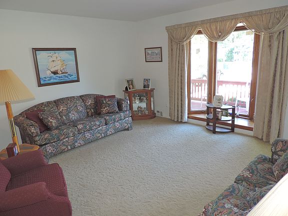 2nd image of 3529 Warringham Ave