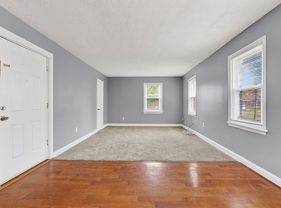 4th image of 8216 Nolte Ave APT 3