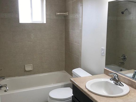 4th image of 635 N 100 W APT E