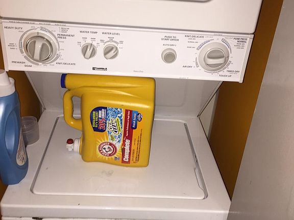 Washer & Dryer in Unit
