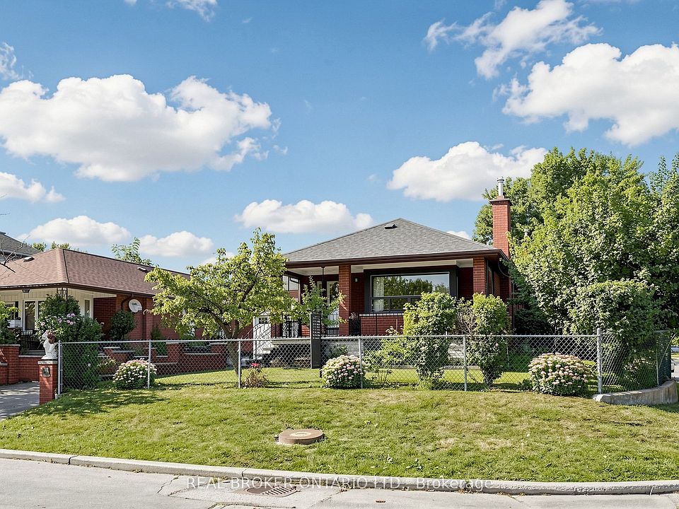1st image of 2 Dorking Cres