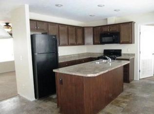 278 Mallard Ln, Capac, MI 48014