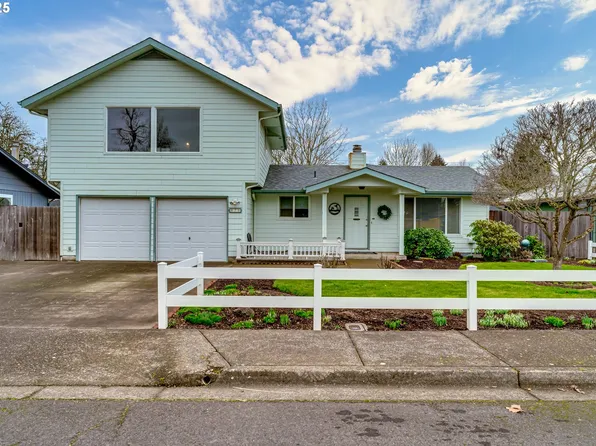 870 Oak St, Junction City, OR 97448