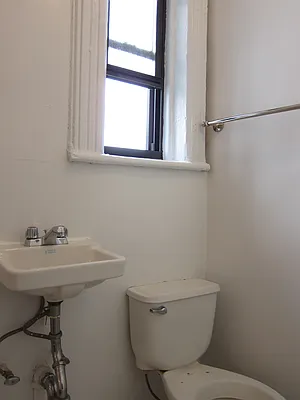 Rented by James Everett Lewis, LREB | media 38