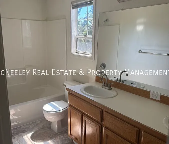 4051 NW 180th Ct — Photo 21