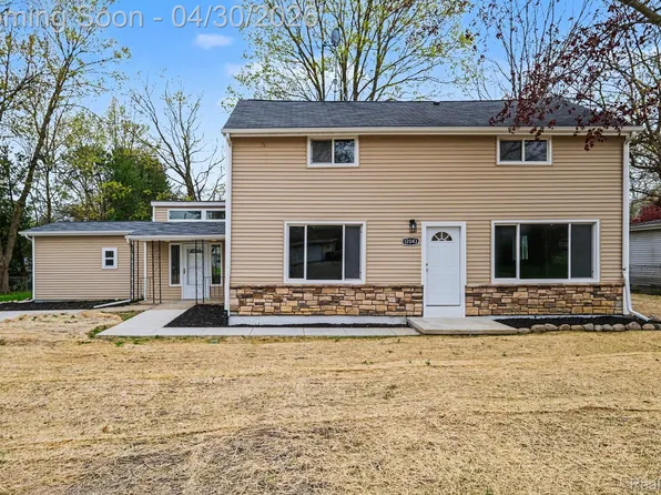 12043 Barber St, Mount Morris, MI 48458