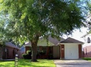 5805 Guadalupe Dr, Dickinson, TX 77539