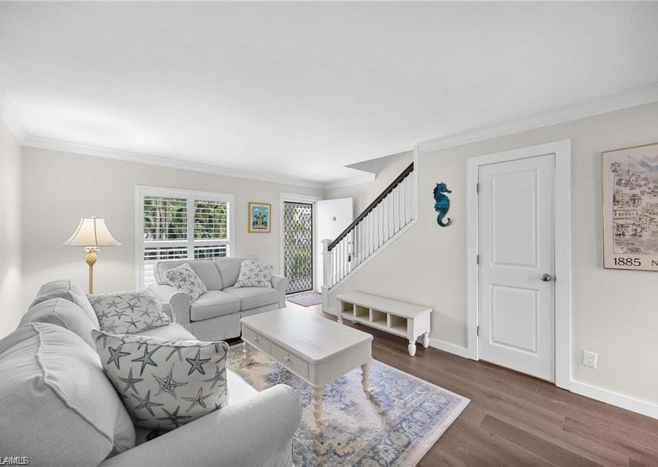 1st image of 1222 Gordon Dr APT 15
