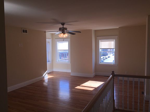 2nd image of 2801 Wyoming St