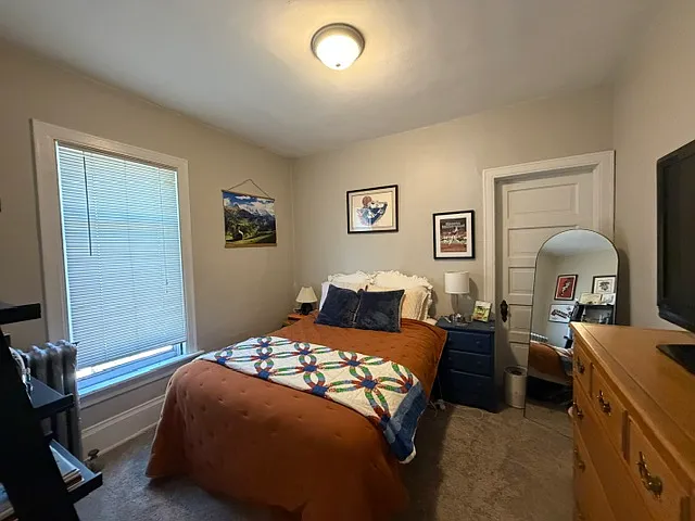 2755 N Downer Ave — Photo 13