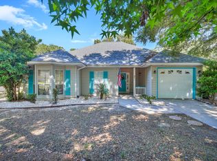56 Le Moyne Dr, Beaufort, SC 29907