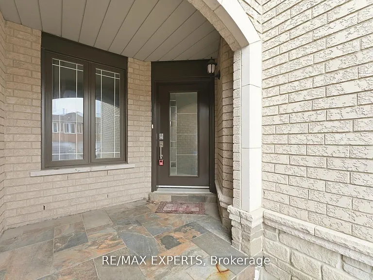 22 Wedgewood Pl — Photo 3