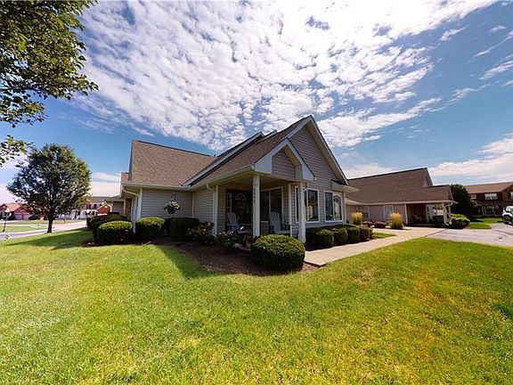 2nd image of 6692 Lexington Pl S