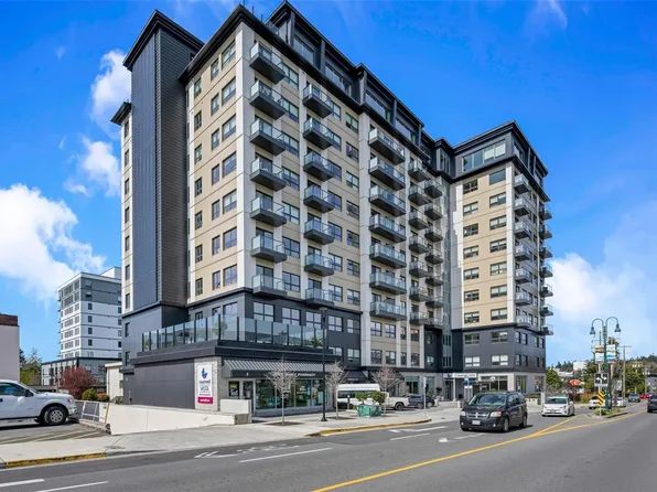 622 Admirals Rd #907, Esquimalt, BC V9A 2N7