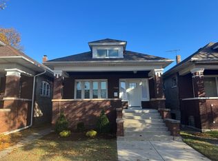 7305 S Eberhart Ave, Chicago, IL 60619