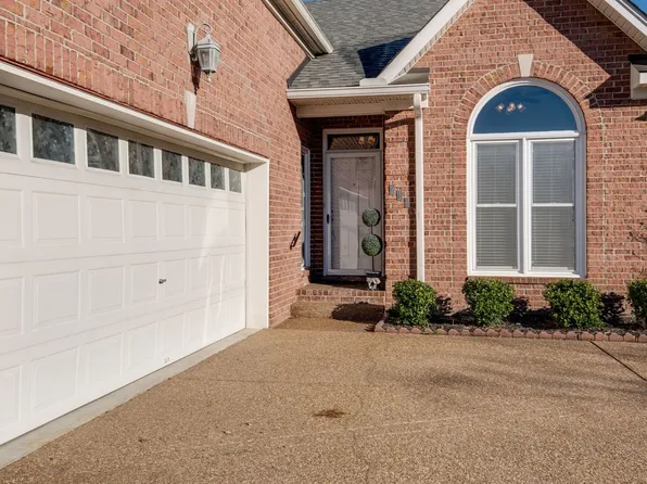 218 Stoners Glen Ct, Hermitage, TN 37076