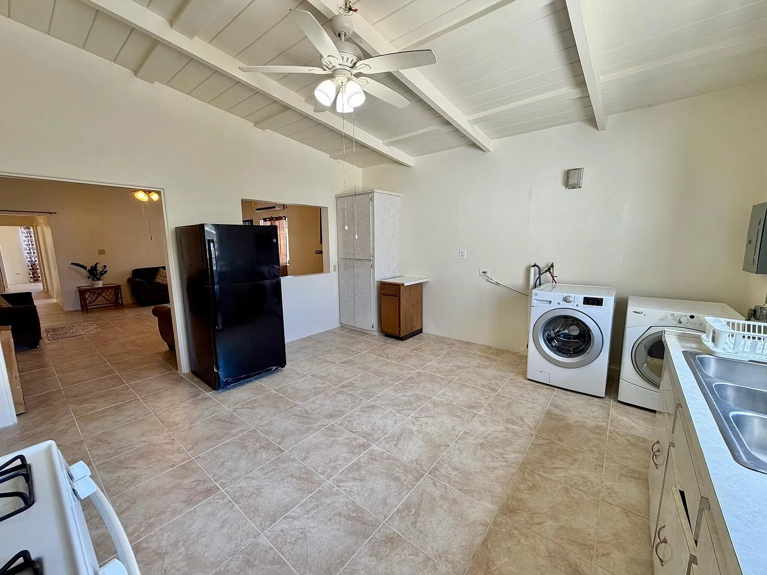 2 bed, $1,700 — Photo 4