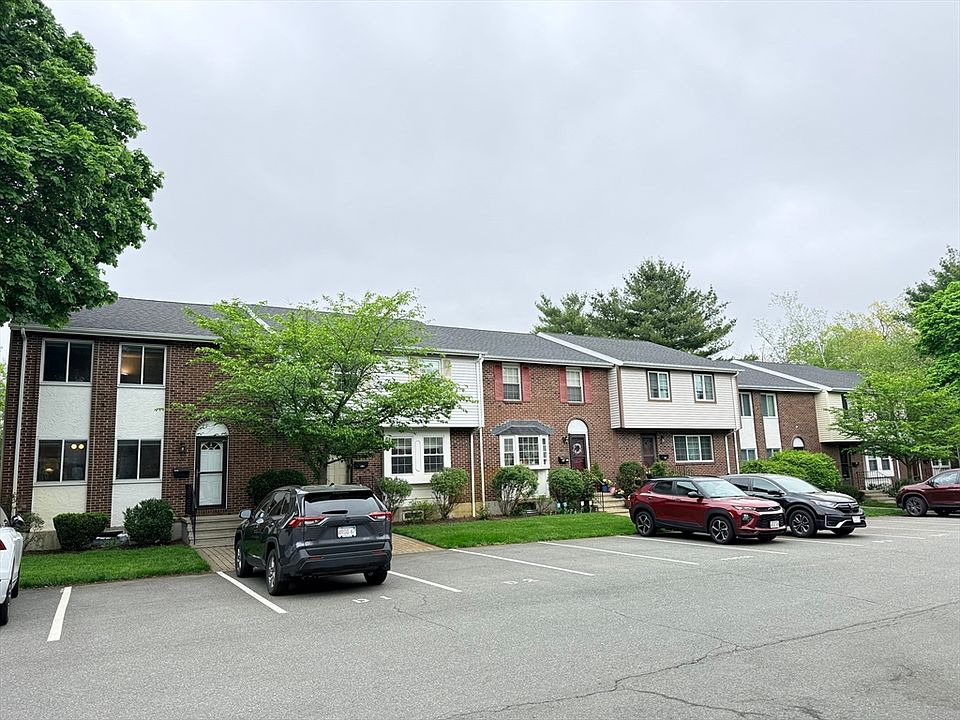 1st image of 399 Pond St APT D1