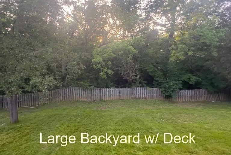 4901 Woodsend Rd — Photo 4