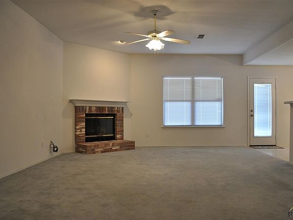 2nd image of 10750 Southern Trace Cir