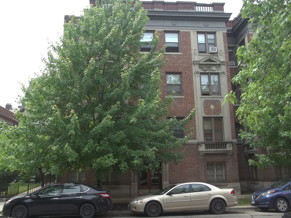 1st image of 5112 S Woodlawn Ave APT 2K