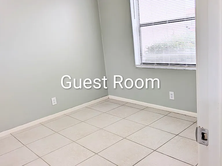 7190 Golf Colony Ct #104 — Photo 3