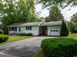 913 Calley Dr, Monticello, IN 47960