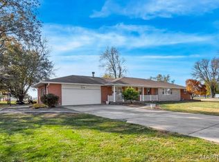 1135 Common Field St, Portage Des Sioux, MO 63373