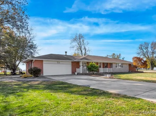 1135 Common Field St, Portage Des Sioux, MO 63373