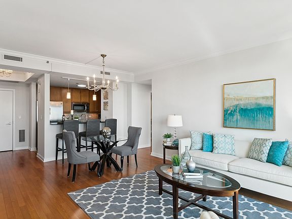 4th image of 130 N Garland Ct APT 1709
