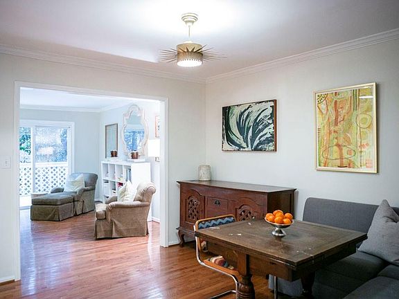 4th image of 3055 Vinings Ferry Dr SE