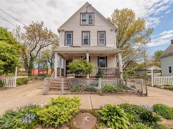 1075 E 64th St, Cleveland, OH 44103