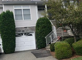 42 F Houston Taylor Ct, Morris Plains, NJ 07950