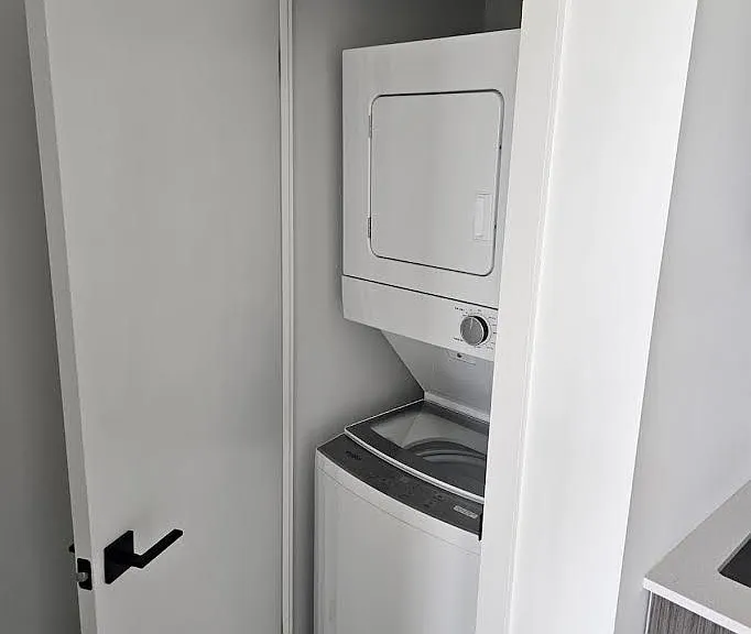 2782 Barton St E #820 — Photo 10