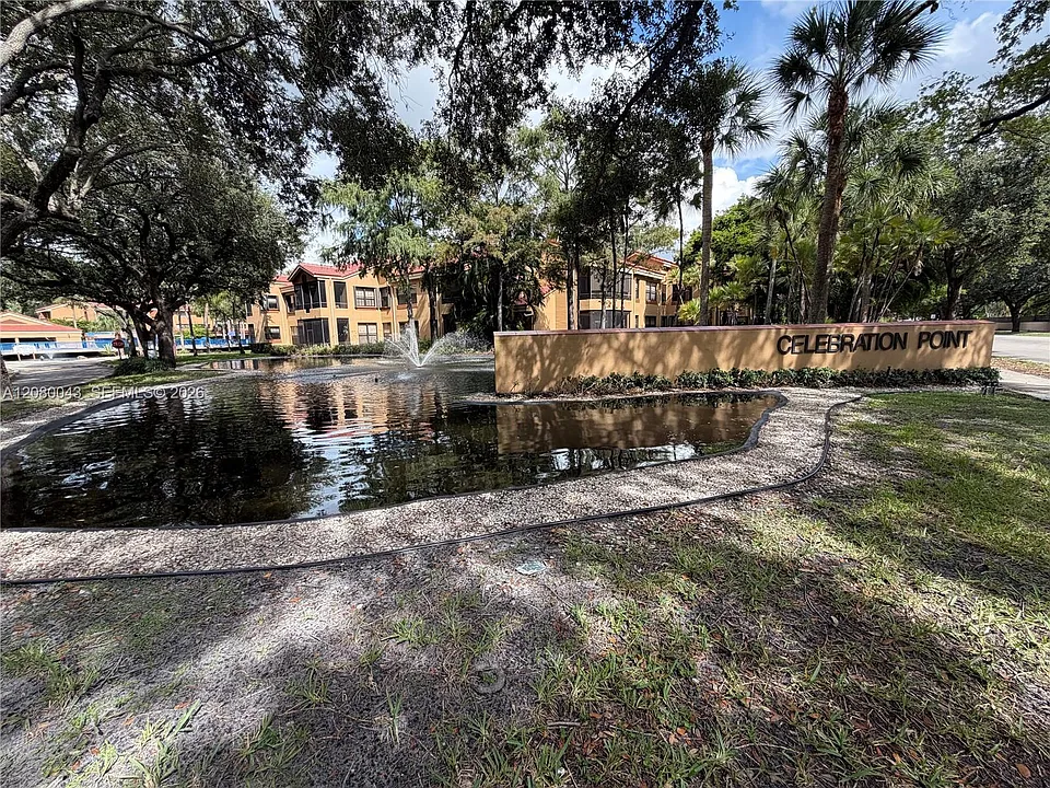 15535 N Miami Lakeway N #107