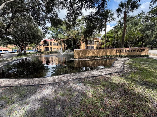 15535 N Miami Lakeway N #107, Hialeah, FL 33014