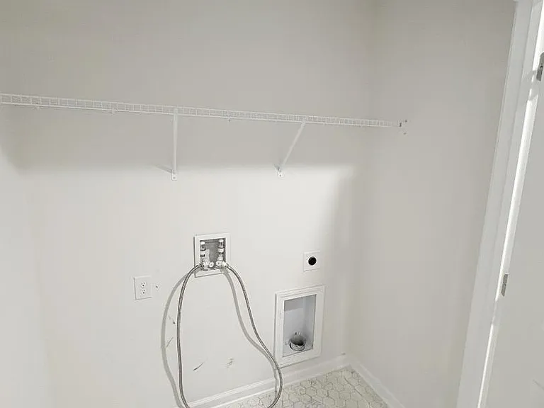 Unit Photo