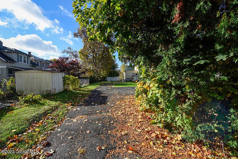 2nd image of 1237 4th Street