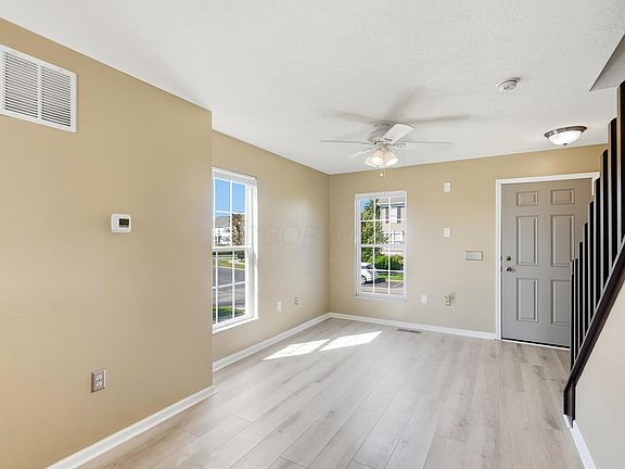 5th image of 5258 Royal Arch Cascade Dr #25