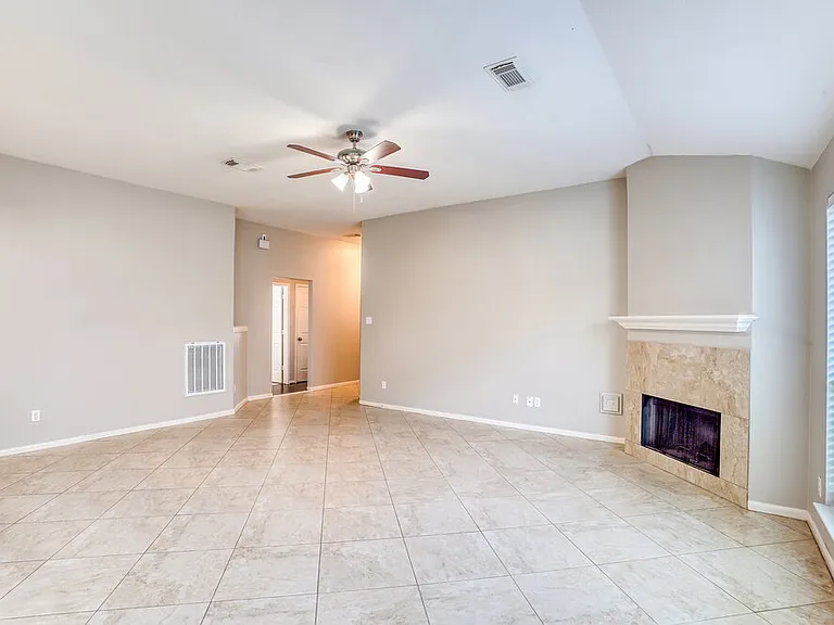 6614 High Stone Ln — Photo 4