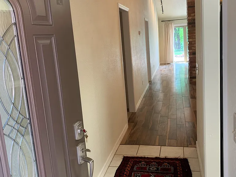 4764 Hemlock Cir — Photo 5