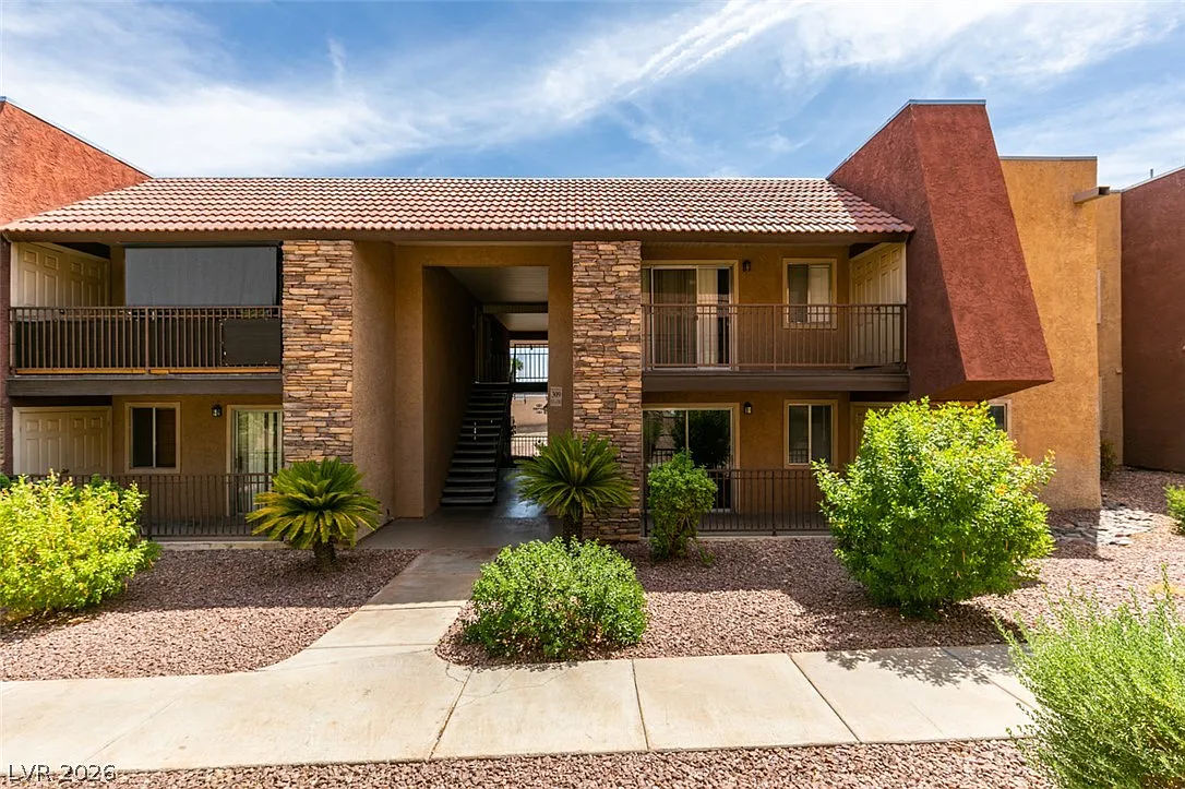 1 bed, 1.0 bath, 700 sqft, $1,150 — Photo 1