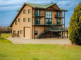 1305 Thunder Rd, Norwood, CO 81423