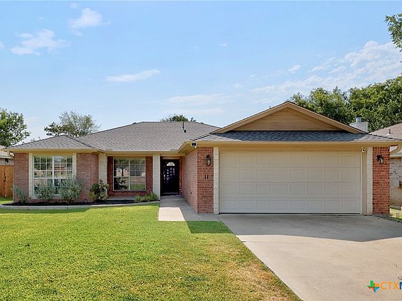 3rd image of 11 Burnham Dr