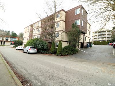 2100 N 106th St UNIT 401, Seattle, WA, 98133